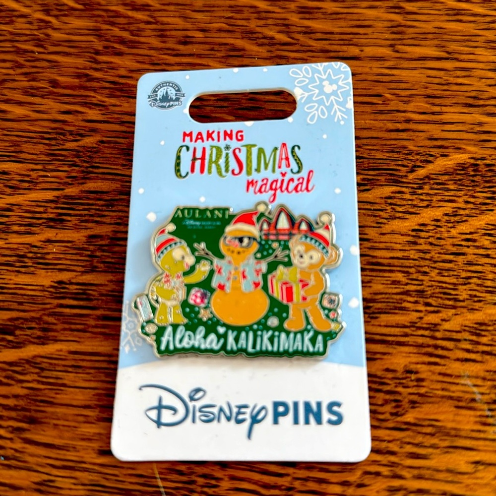 Disney Aulani Christmas pin